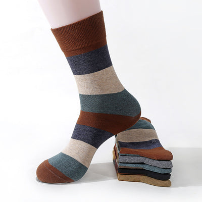 Cotton Colored Fashionable Casual Socks For Men