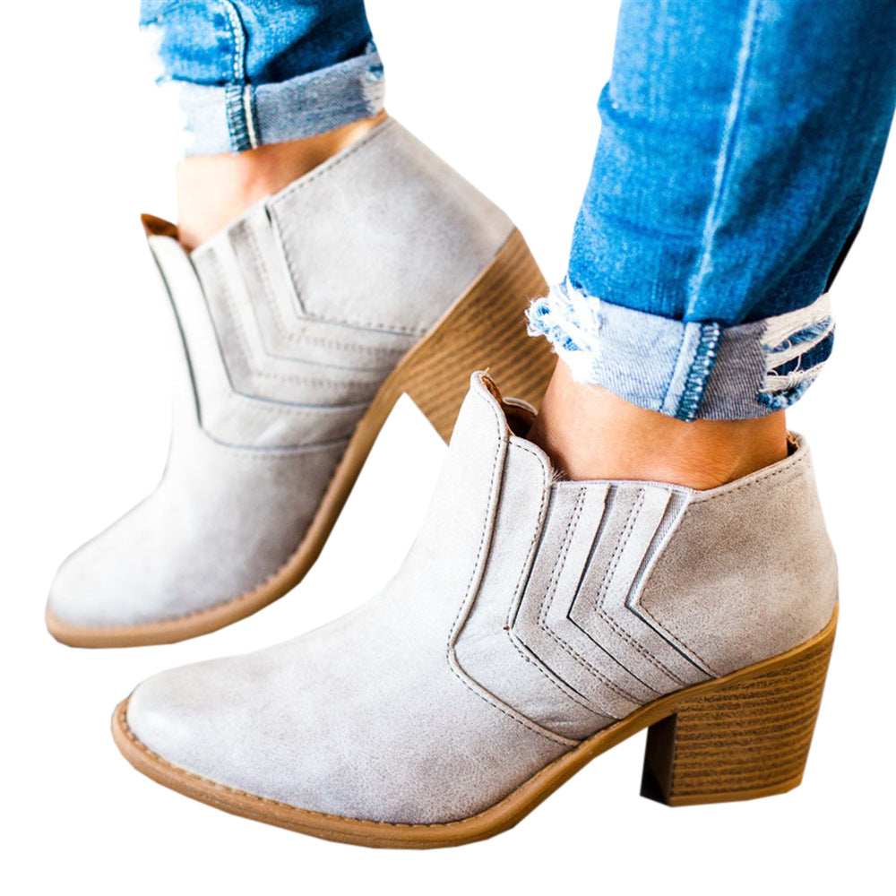 Mid-heel booties