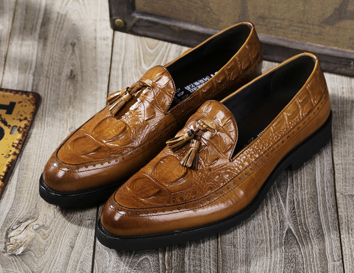 Men's dress shoes tassels Brock carved shoes