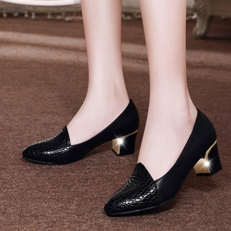 Pointed Single Shoes Women's Middle Heel Thick Heel Shoes Large Size Work Shoes